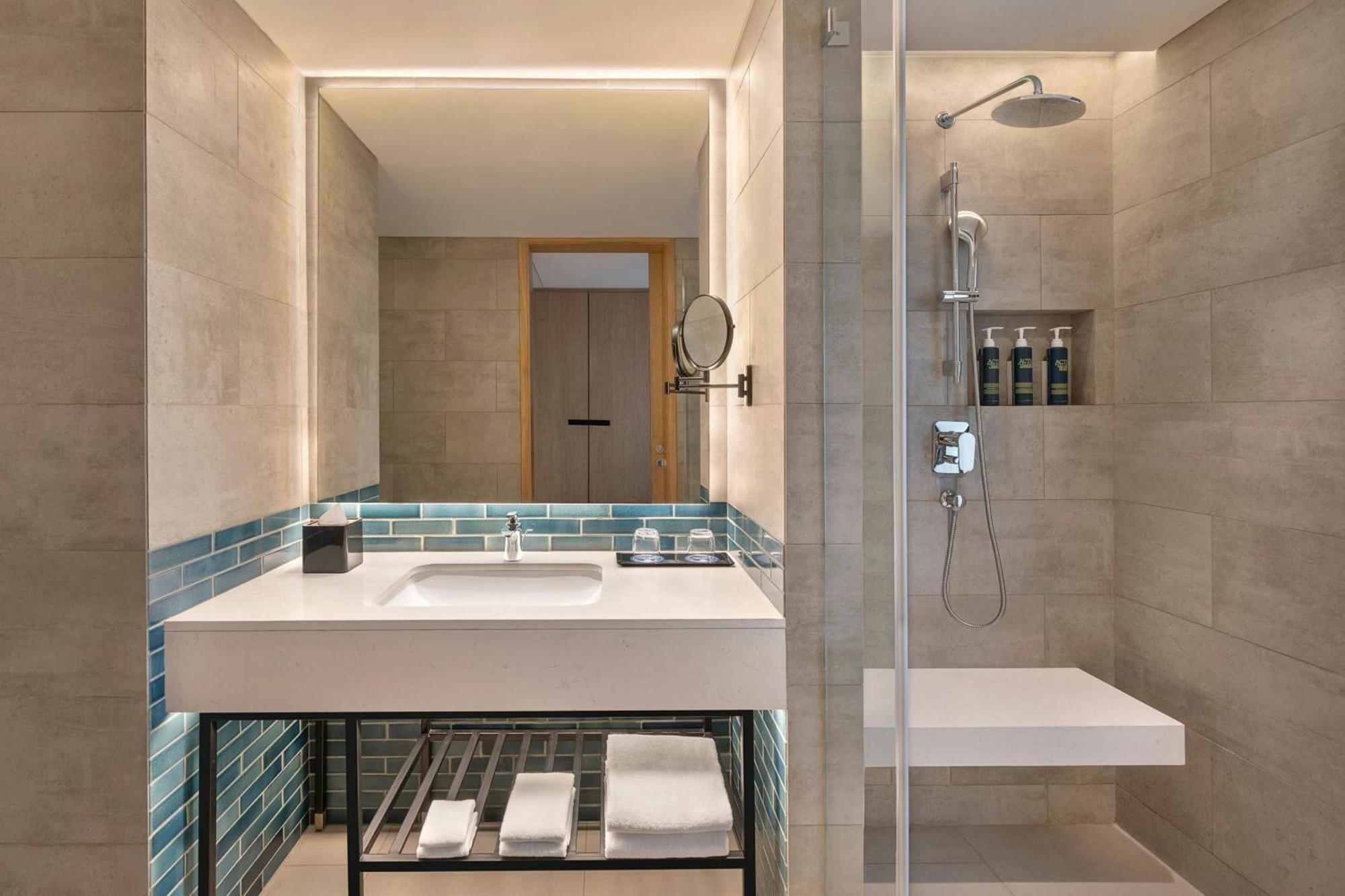 Four Points By Sheraton Chennai, Velachery Esterno foto